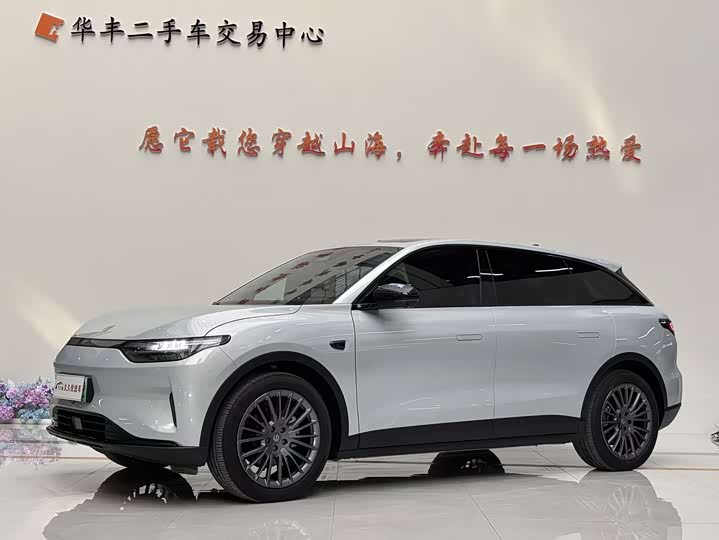 Фото 1 - Leapmotor C11