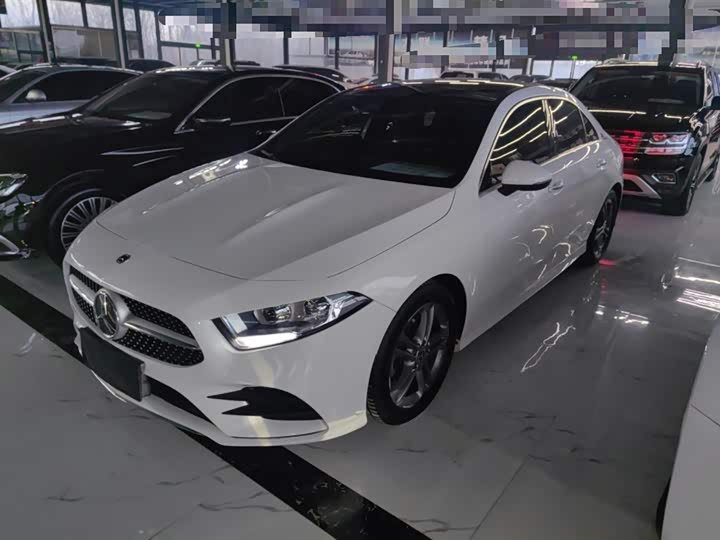 Фото 1 - Mercedes-Benz A-Class