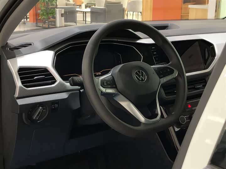 Фото 9 - Volkswagen Tacqua