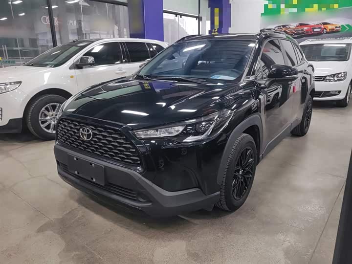 Фото 2 - Toyota Corolla Cross