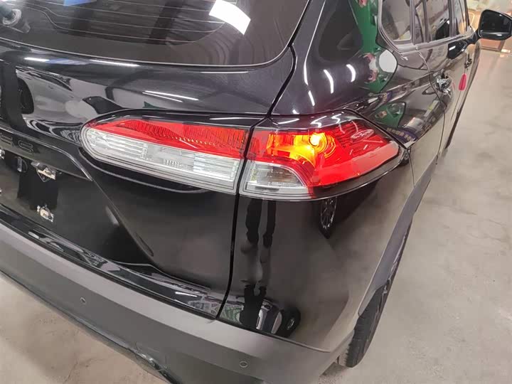 Фото 8 - Toyota Corolla Cross