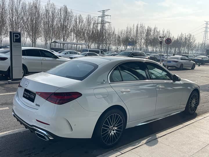 Фото 5 - Mercedes-Benz C-Class