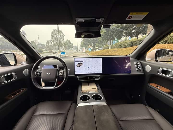 Фото 7 - LiXiang L8