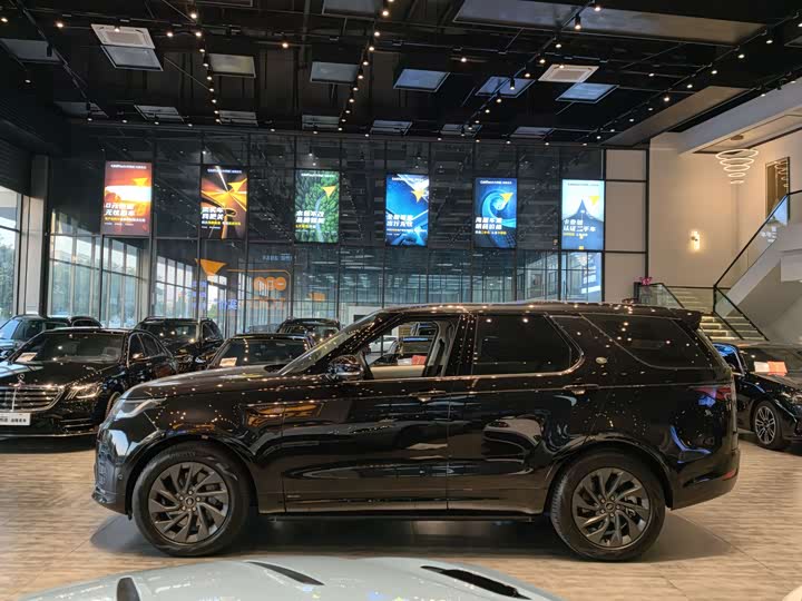 Фото 3 - Land Rover Discovery