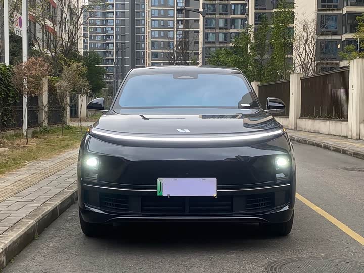 Фото 2 - LiXiang L9