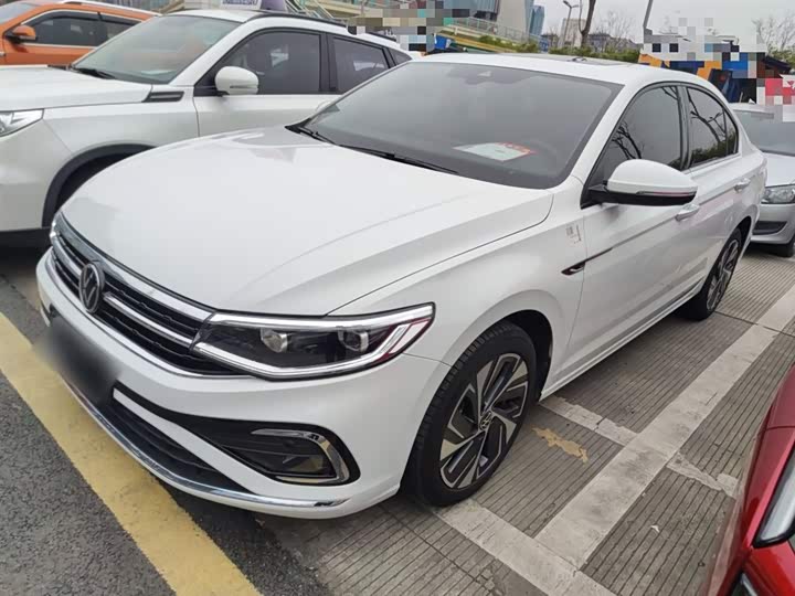 Фото 2 - Volkswagen Bora