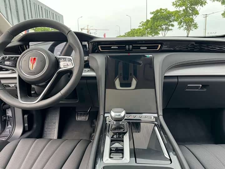 Фото 5 - Hongqi H5