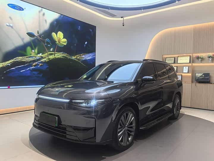 Фото 1 - Leapmotor C16