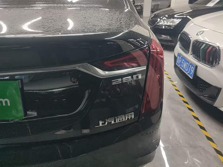 Фото 8 - Cadillac CT6