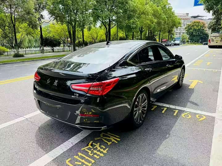 Фото 7 - Hongqi H5