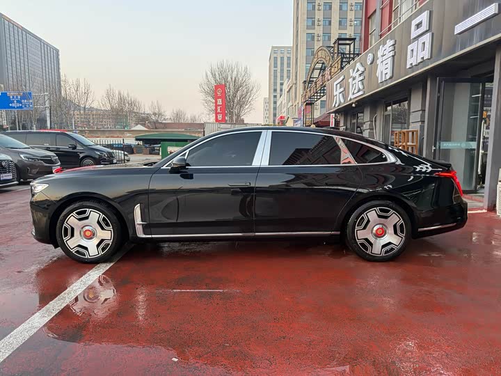 Фото 3 - Hongqi H9