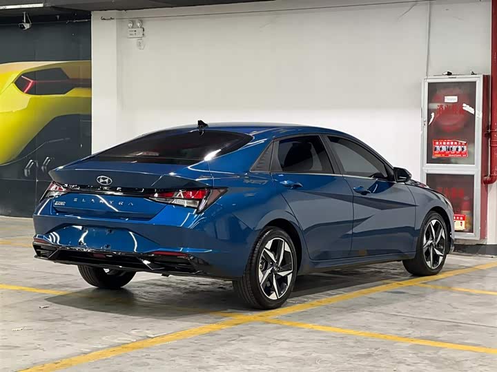 Фото 5 - Hyundai Elantra N line