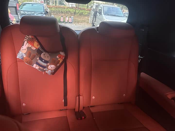 Фото 6 - LiXiang L8