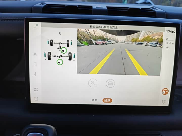 Фото 6 - Land Rover Defender