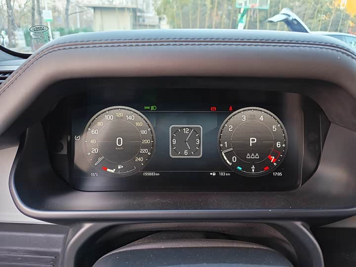 Фото 9 - Land Rover Defender