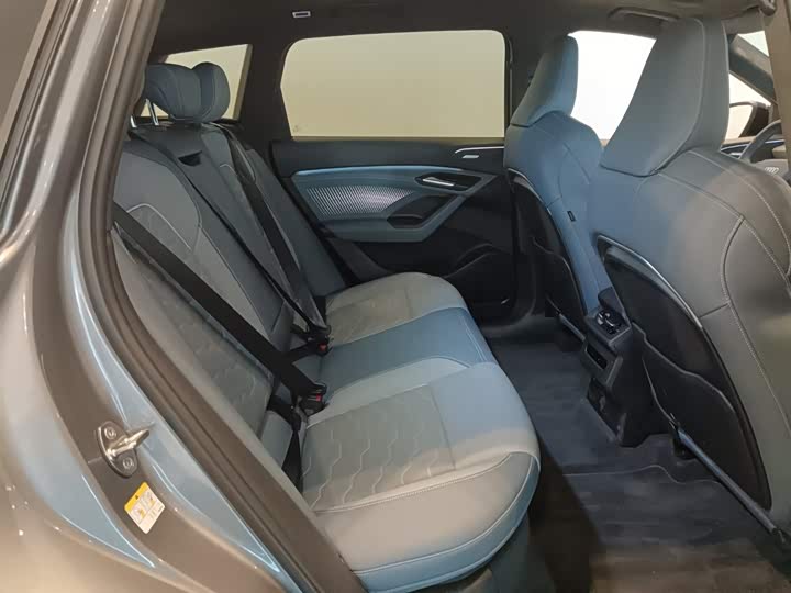 Фото 7 - Audi Q6L e-tron