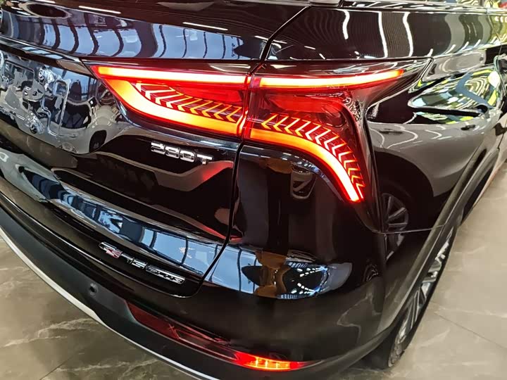 Фото 8 - Changan CS75 Plus