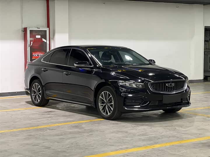 Фото 3 - Geely Preface