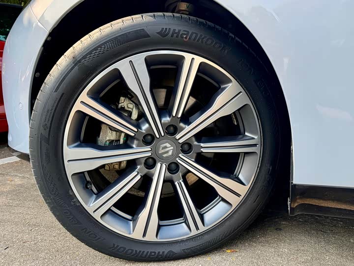 Фото 9 - Leapmotor C01