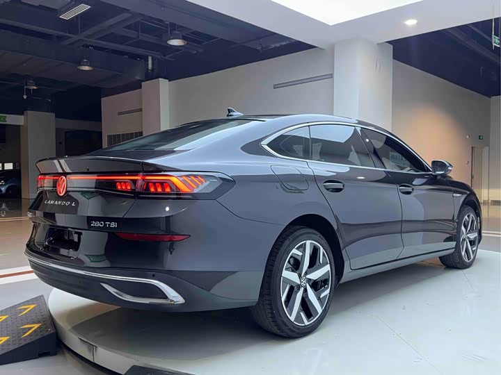 Фото 6 - Volkswagen Lamando L