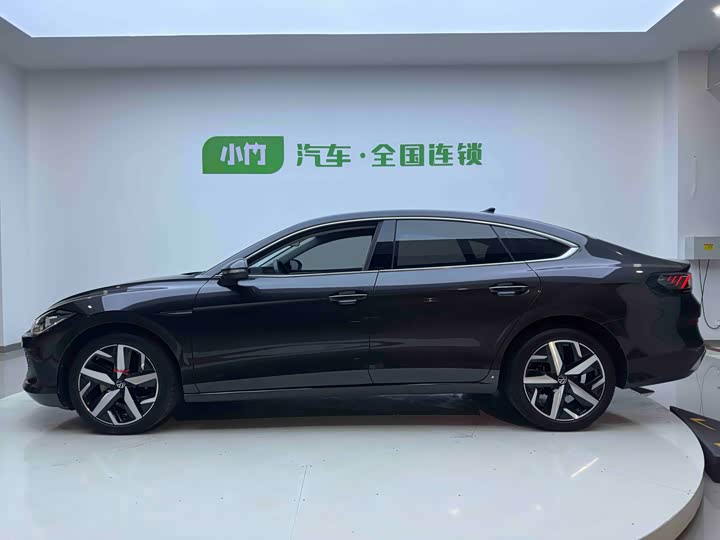 Фото 7 - Volkswagen Lamando L