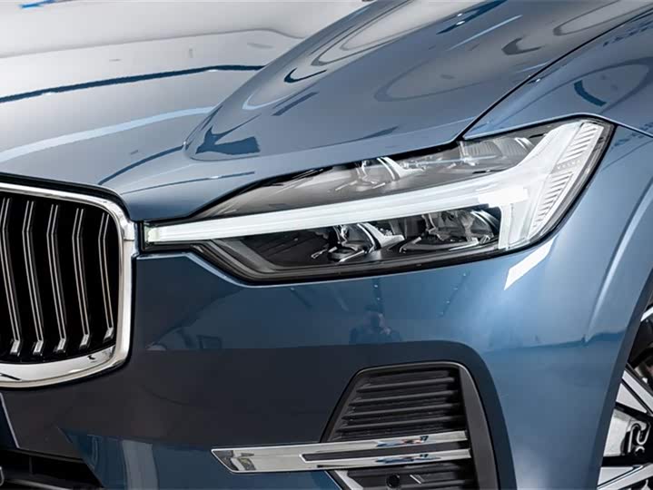 Фото 5 - Volvo XC60