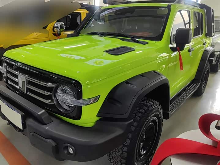 Фото 1 - Tank 300