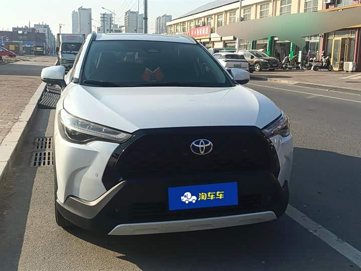 Фото 2 - Toyota Corolla Cross