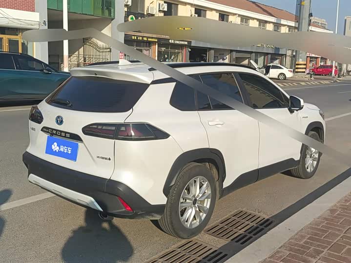 Фото 3 - Toyota Corolla Cross