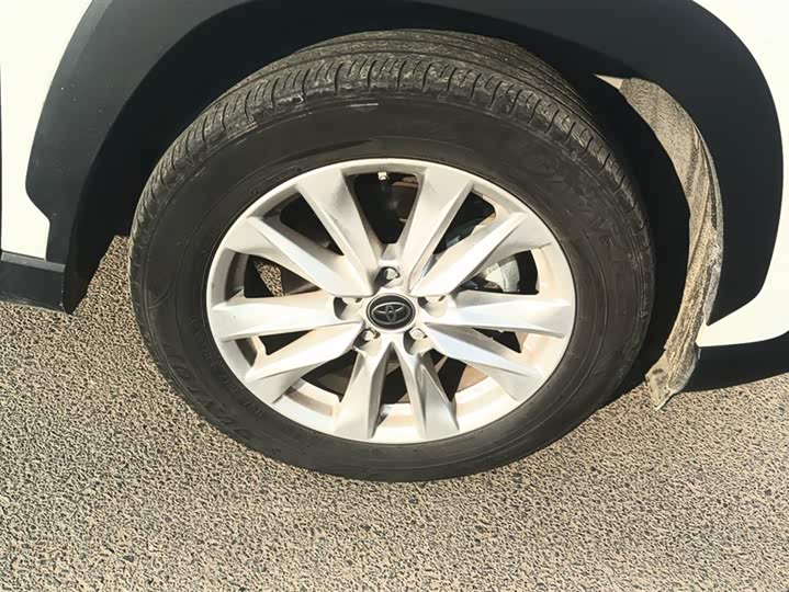 Фото 6 - Toyota Corolla Cross