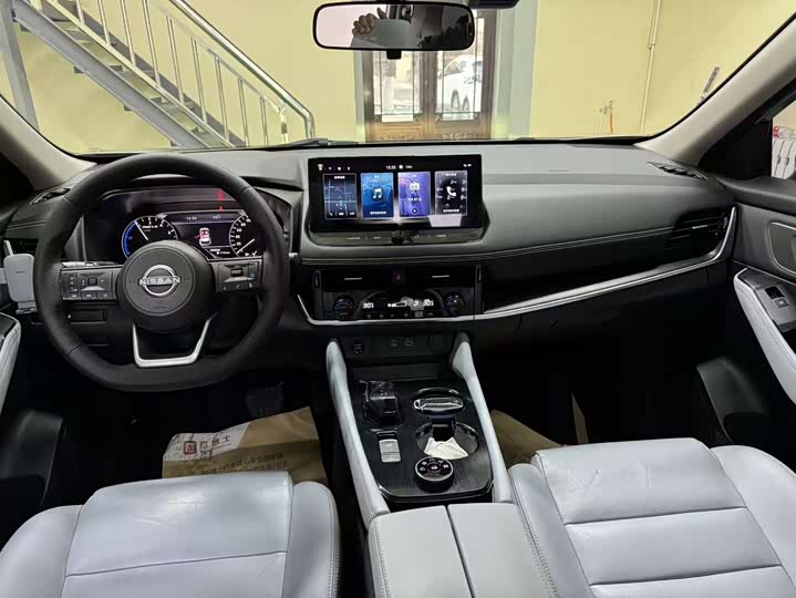 Фото 7 - Nissan X-Trail