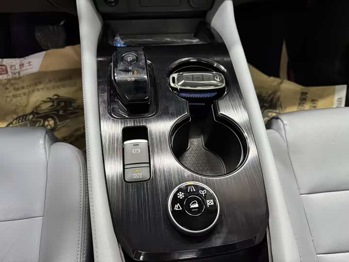 Фото 8 - Nissan X-Trail