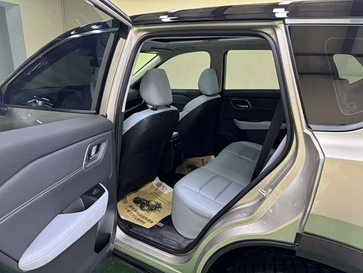 Фото 9 - Nissan X-Trail