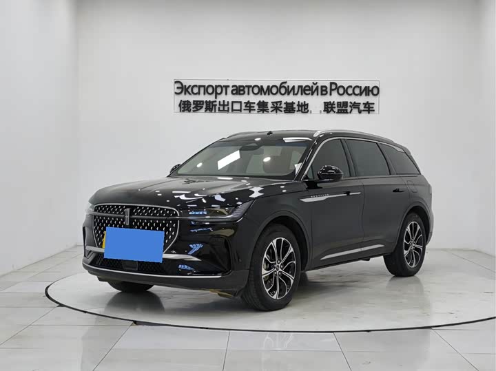 Фото 2 - Lincoln Nautilus