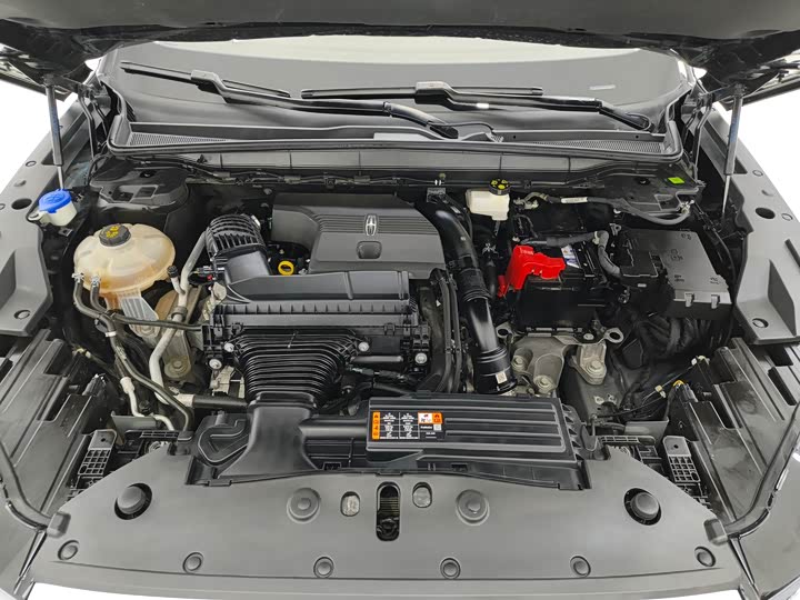 Фото 4 - Lincoln Nautilus