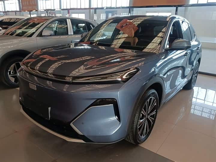 Фото 2 - Geely Galaxy Starship 7