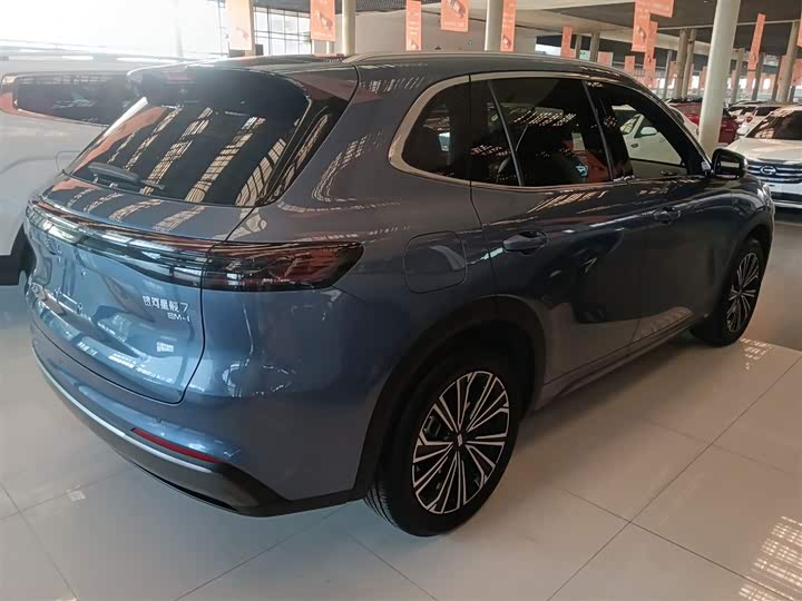 Фото 7 - Geely Galaxy Starship 7