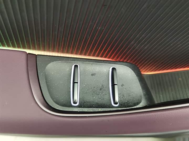 Фото 9 - Nio ET5T