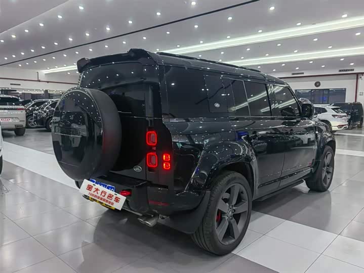 Фото 3 - Land Rover Defender