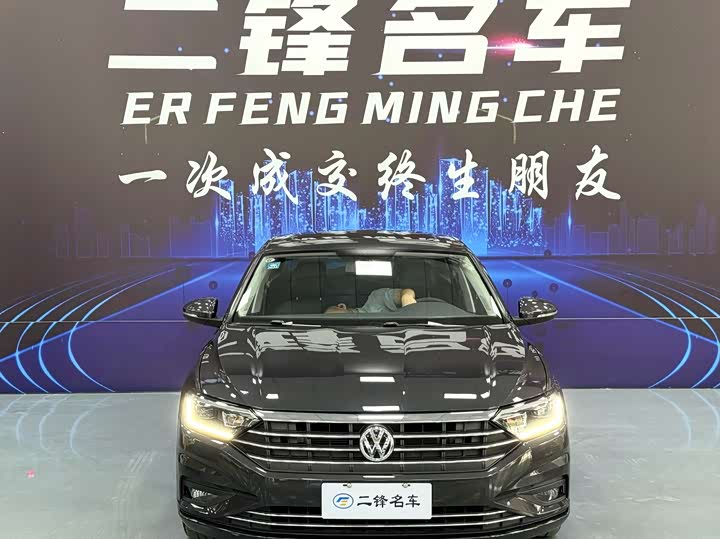 Фото 2 - Volkswagen Sagitar L