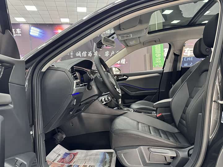 Фото 8 - Volkswagen Sagitar L