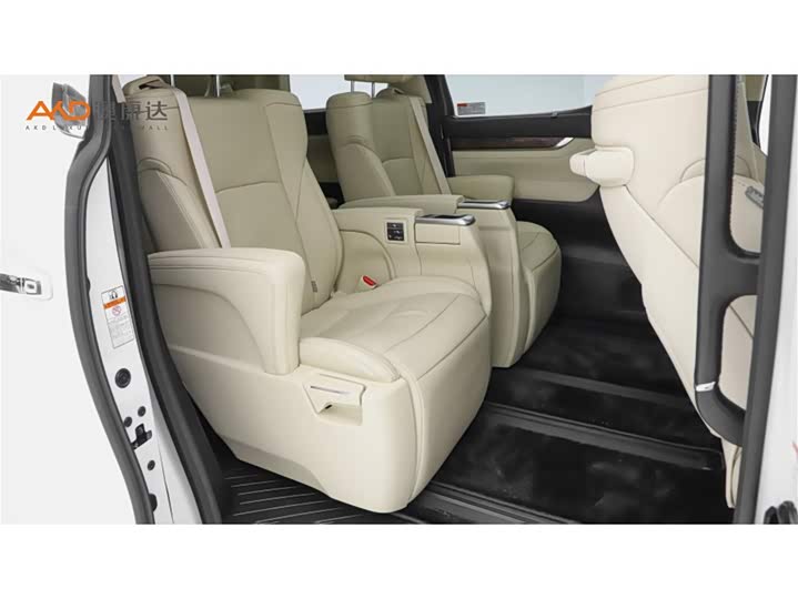 Фото 8 - Toyota Alphard