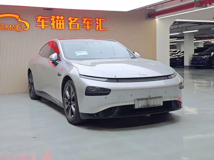 Фото 3 - XPeng P7