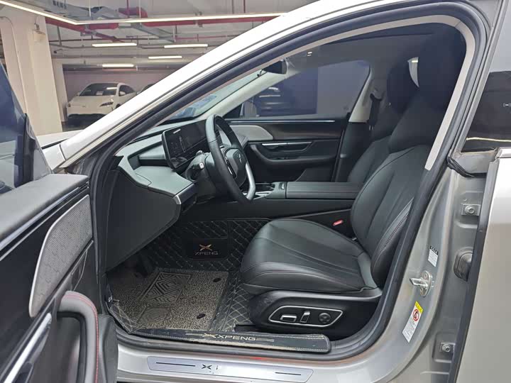 Фото 9 - XPeng P7