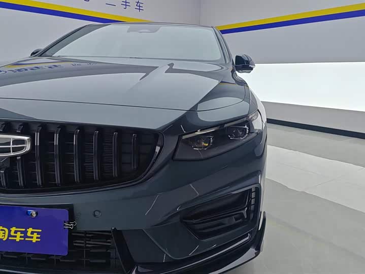 Фото 5 - Geely Preface