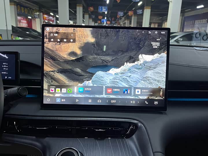 Фото 8 - Geely Galaxy E5