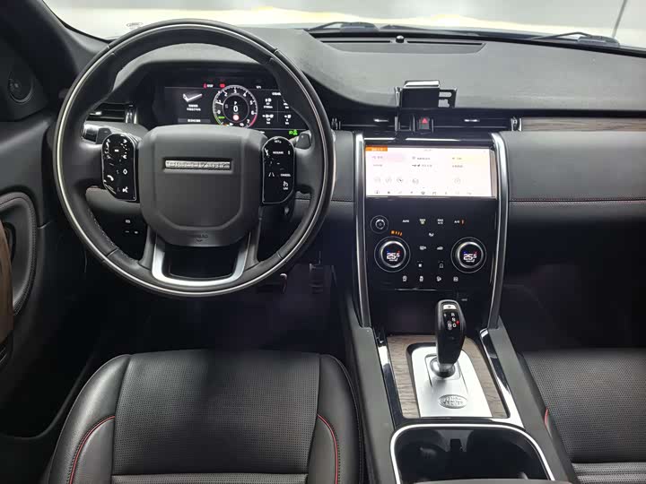 Фото 8 - Land Rover Discovery Sport Hybrid