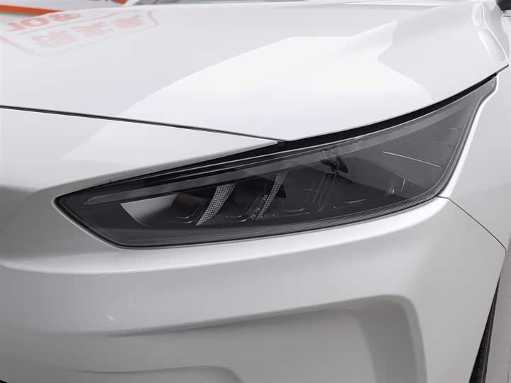 Фото 7 - Geely Geometry A