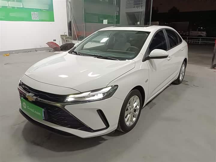 Фото 2 - Chevrolet Monza