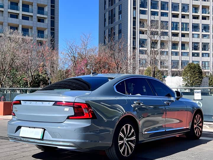 Фото 5 - Volvo S90 Hybrid